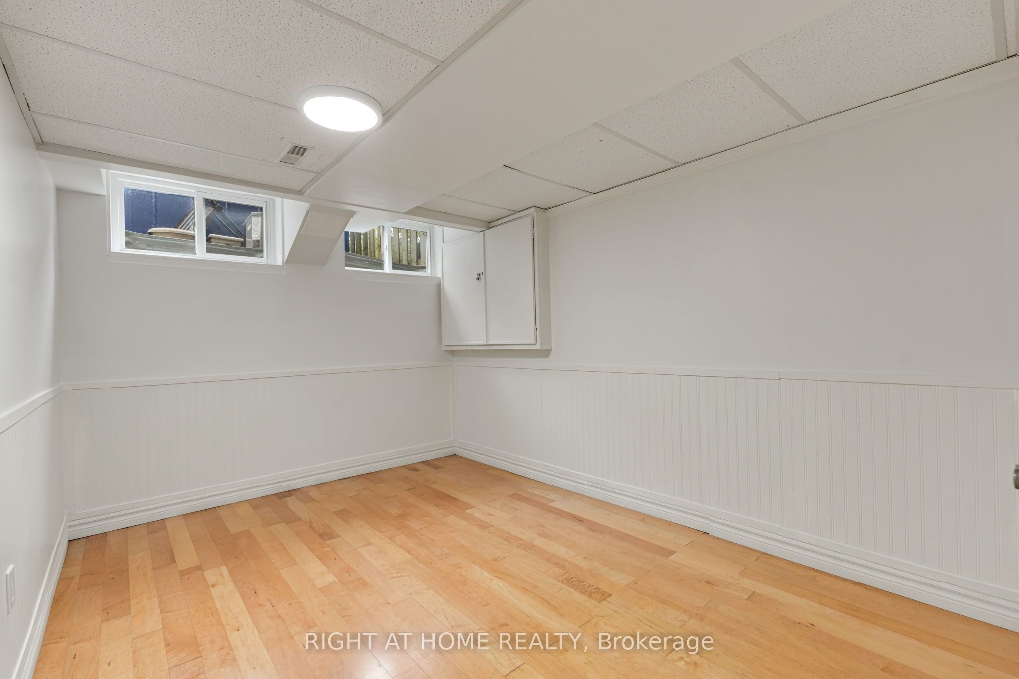 1302 Redbank Crescent Property Photo 29
