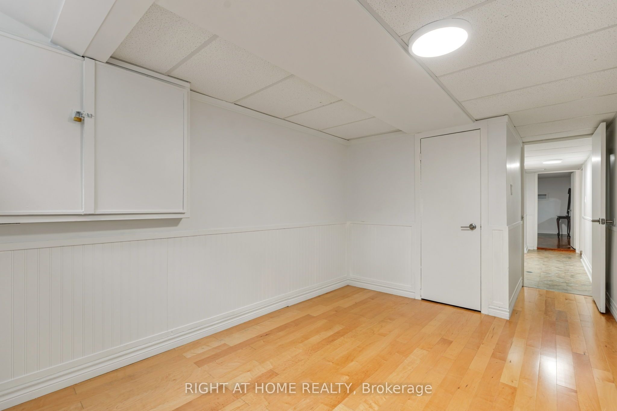 1302 Redbank Crescent Property Photo 30