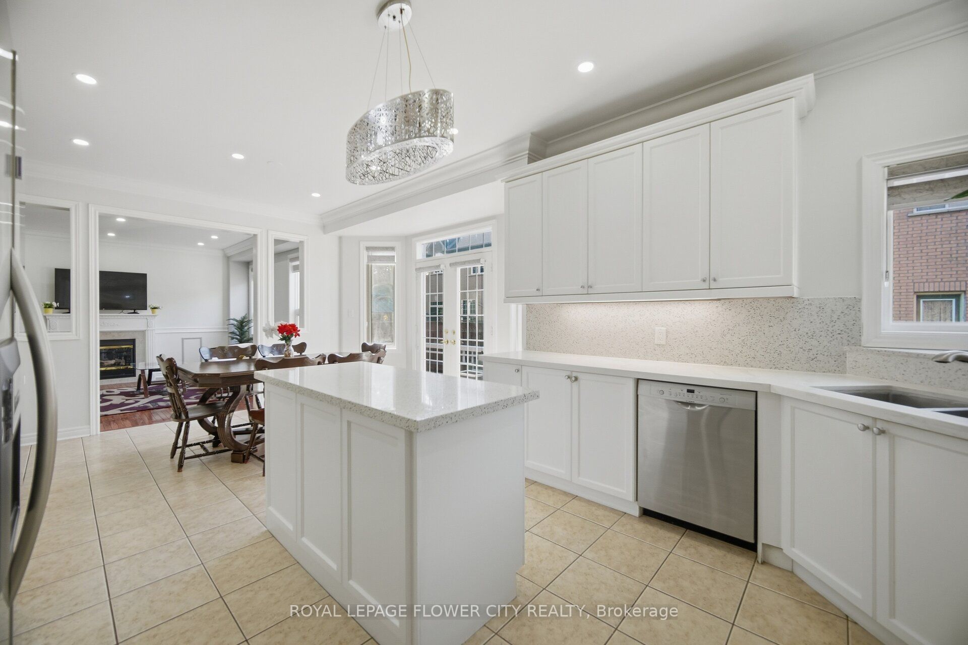 4 Castle Mountain Drive Property Photo 15