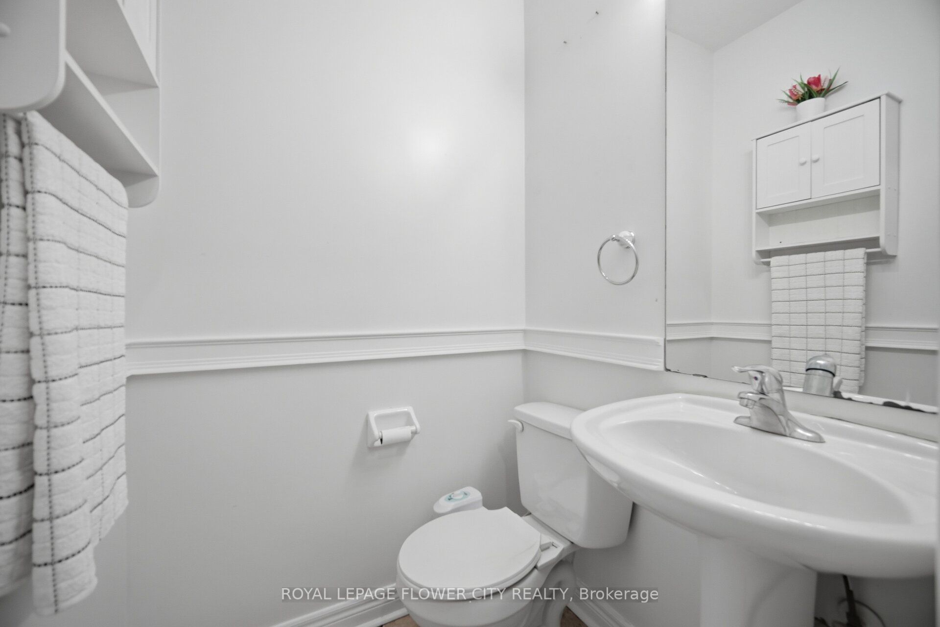 4 Castle Mountain Drive Property Photo 19
