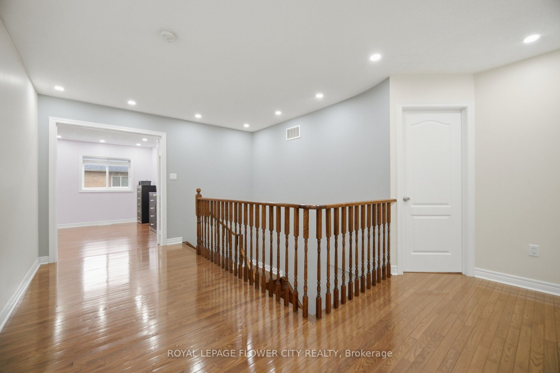 4 Castle Mountain Drive Property Photo 23