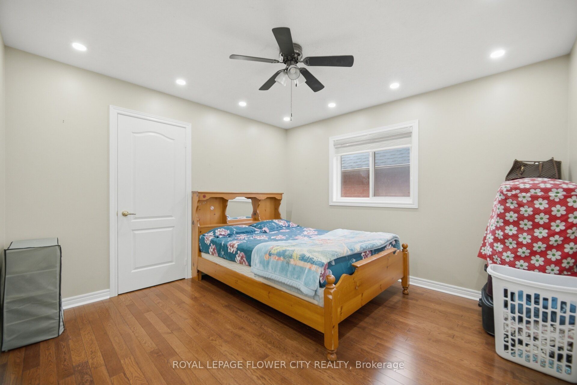 4 Castle Mountain Drive Property Photo 33