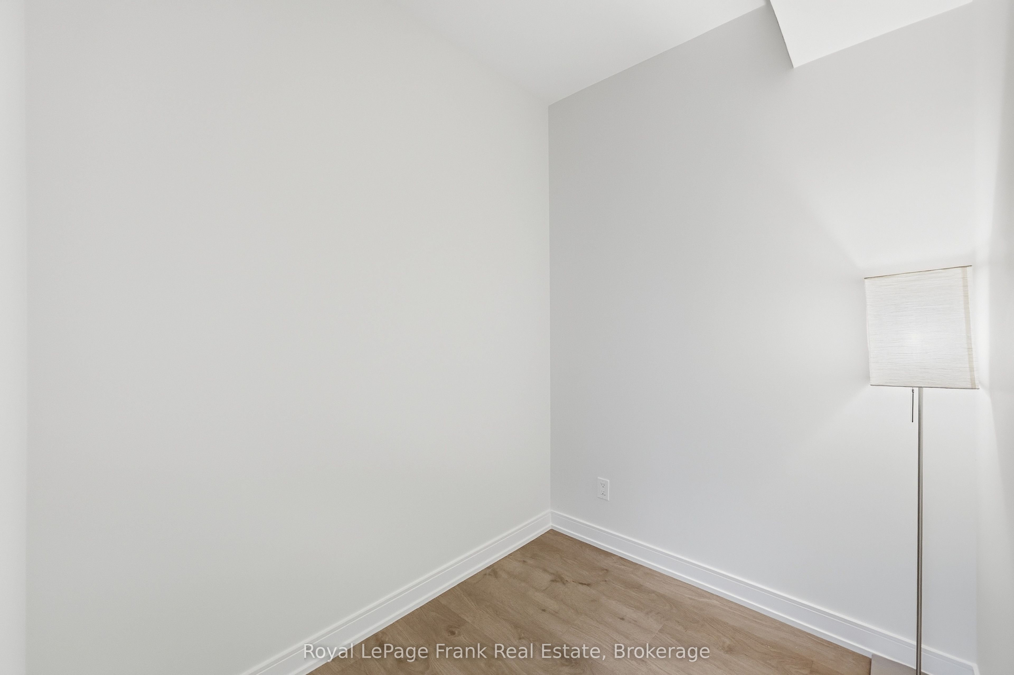 8010 Derry Road 1306 Property Photo 16