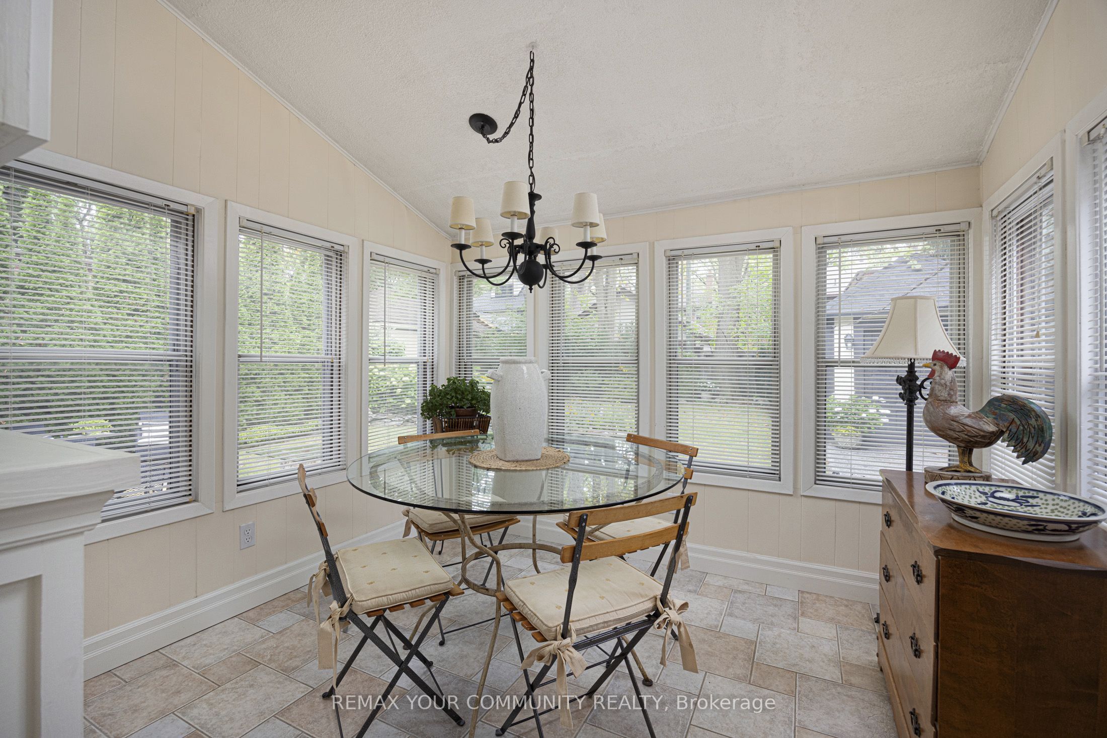 22 Belvedere Boulevard Property Photo 14