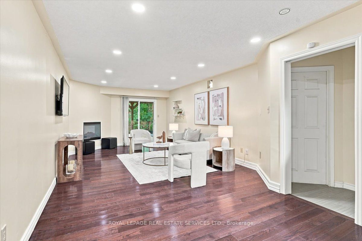 1199 Leewood Drive Property Photo 25