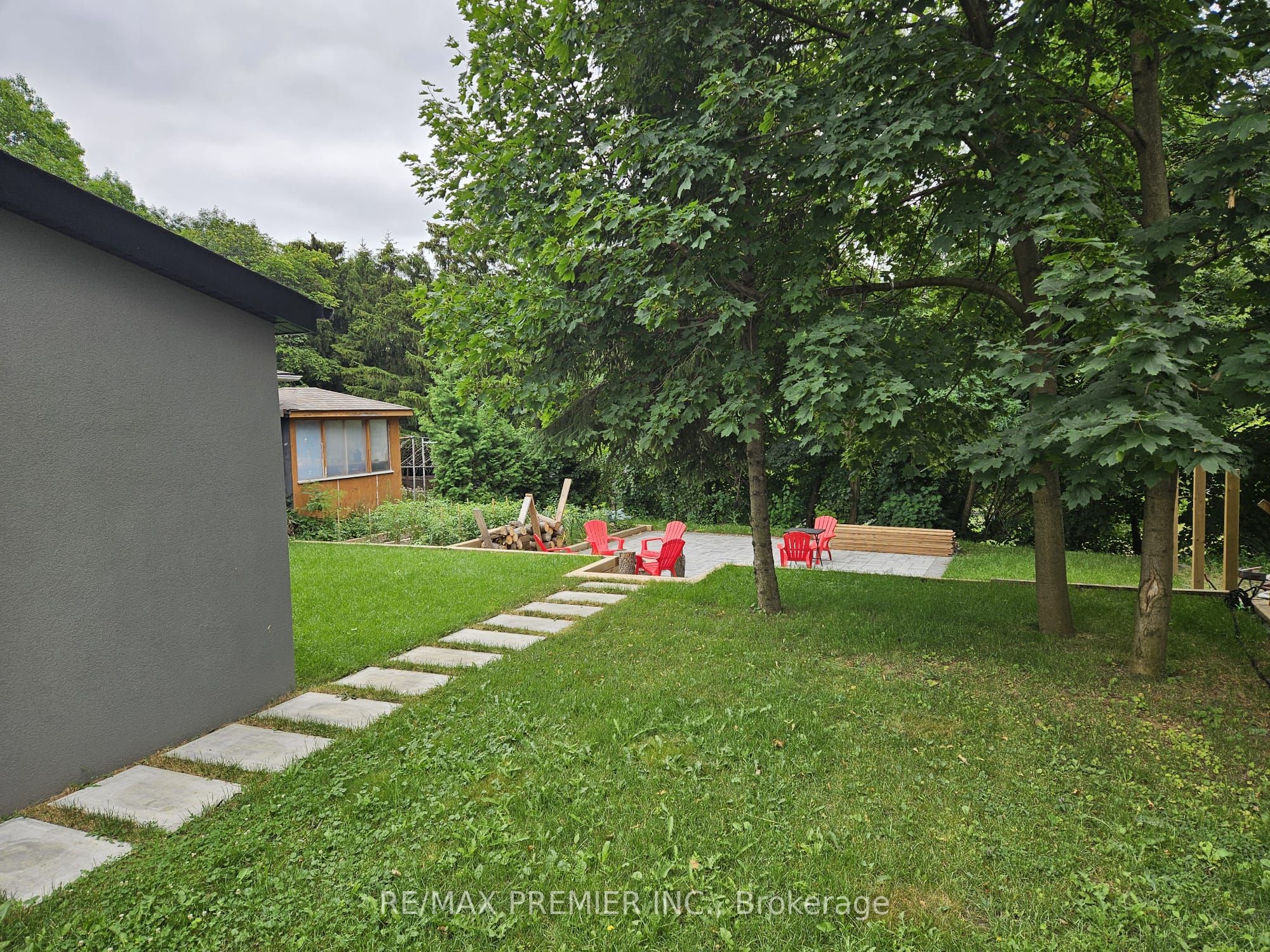 11 Edison Circle Property Photo 29