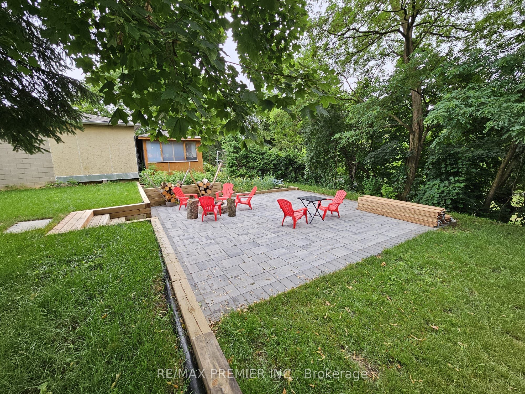 11 Edison Circle Property Photo 30