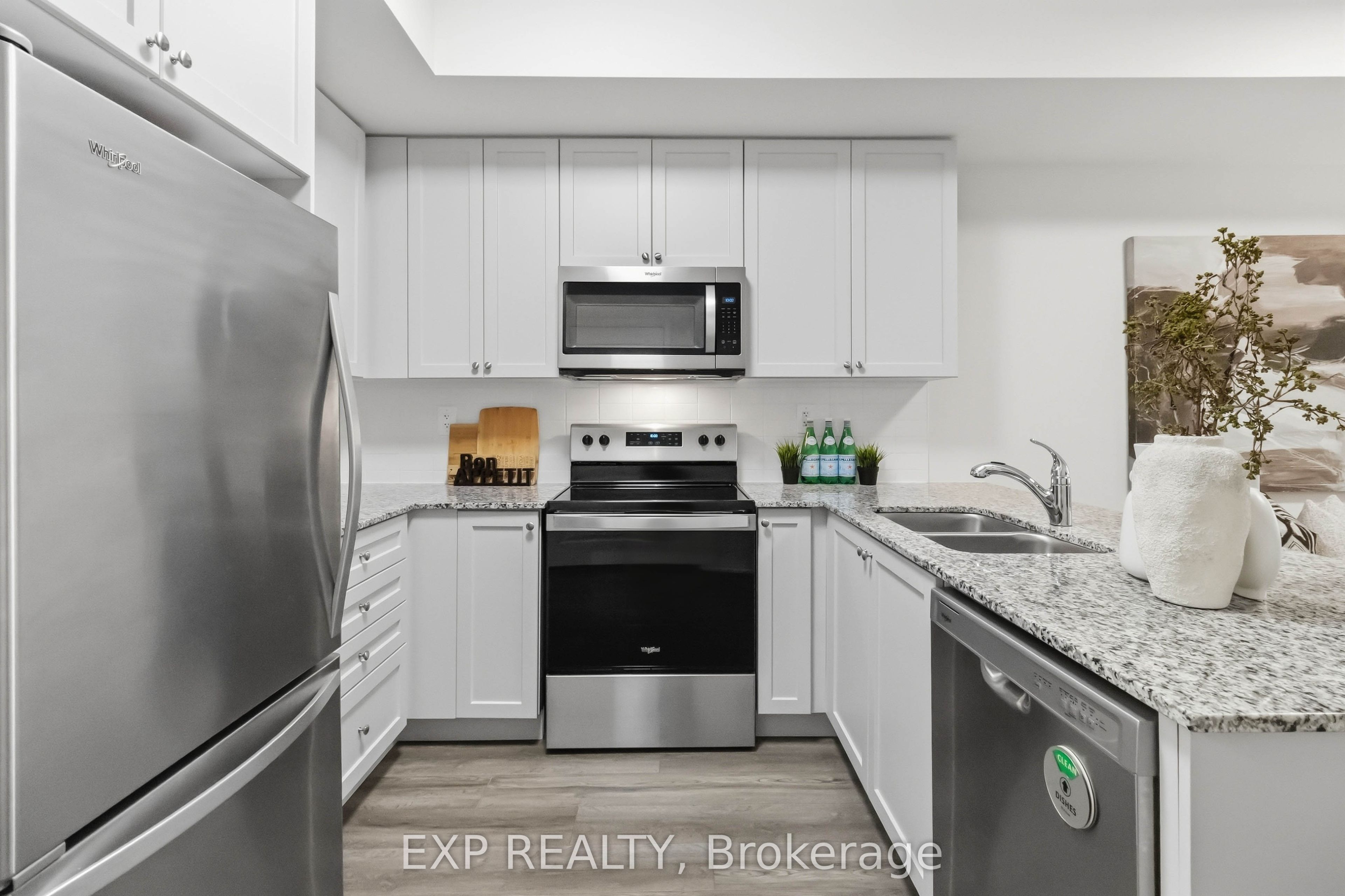 1569 Rose Way 118 Property Photo 14