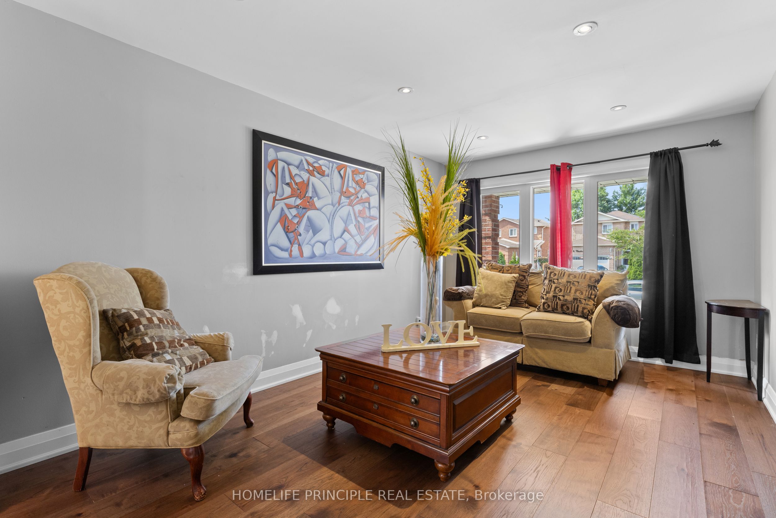 33 Muskoka Street Property Photo 16