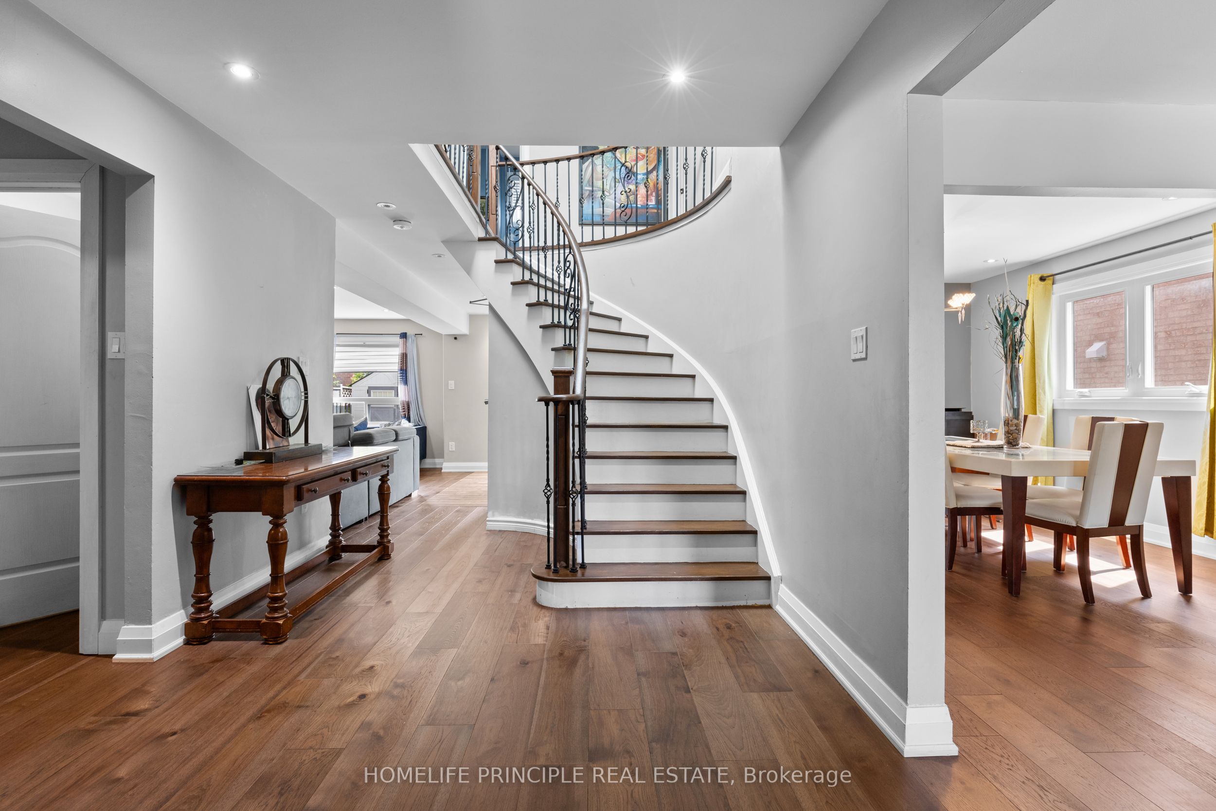 33 Muskoka Street Property Photo 18