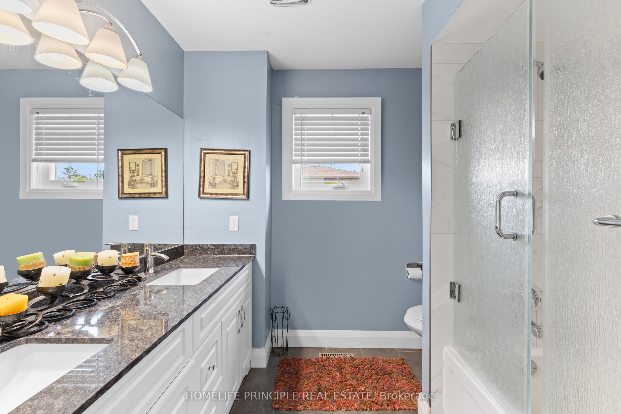 33 Muskoka Street Property Photo 26