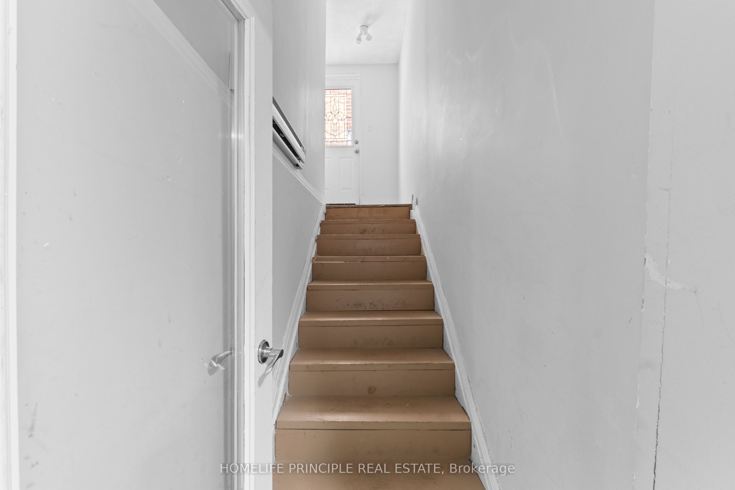 33 Muskoka Street Property Photo 33