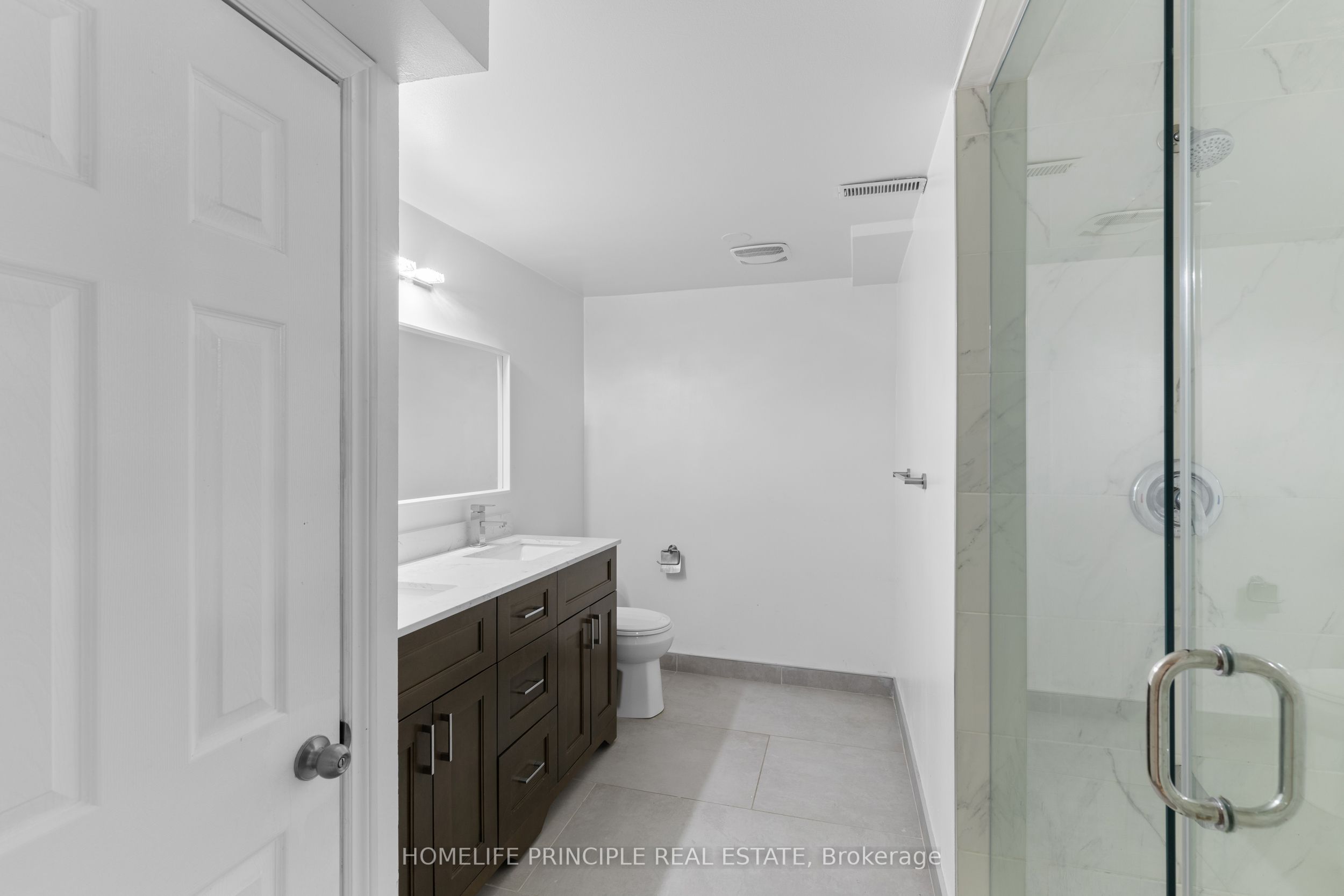 33 Muskoka Street Property Photo 34