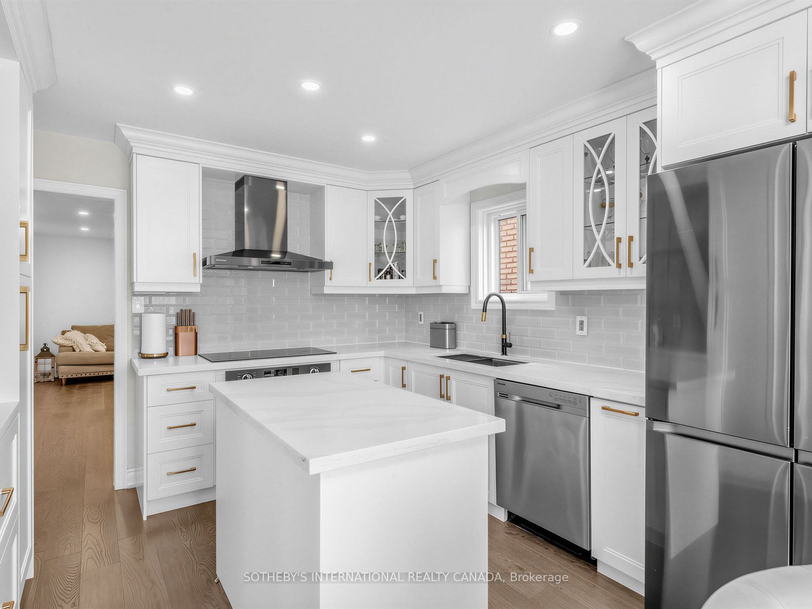 668 Driftcurrent Drive Property Photo 19