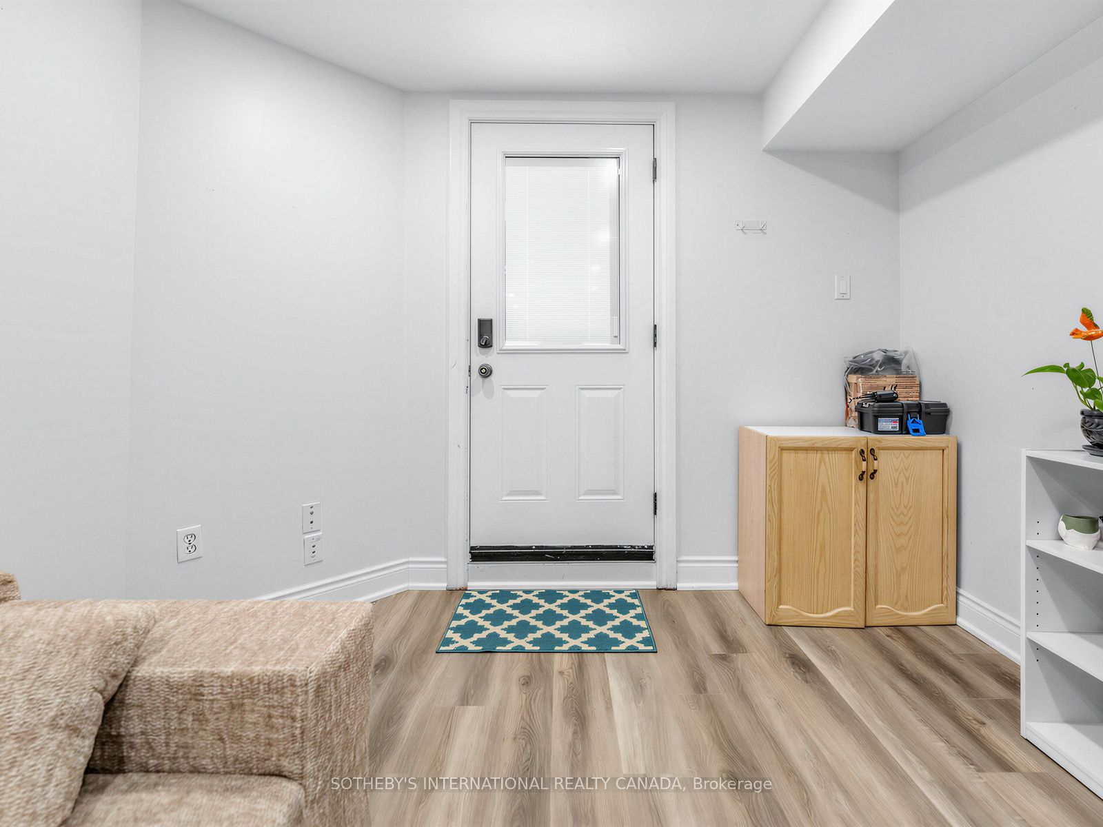 668 Driftcurrent Drive Property Photo 39