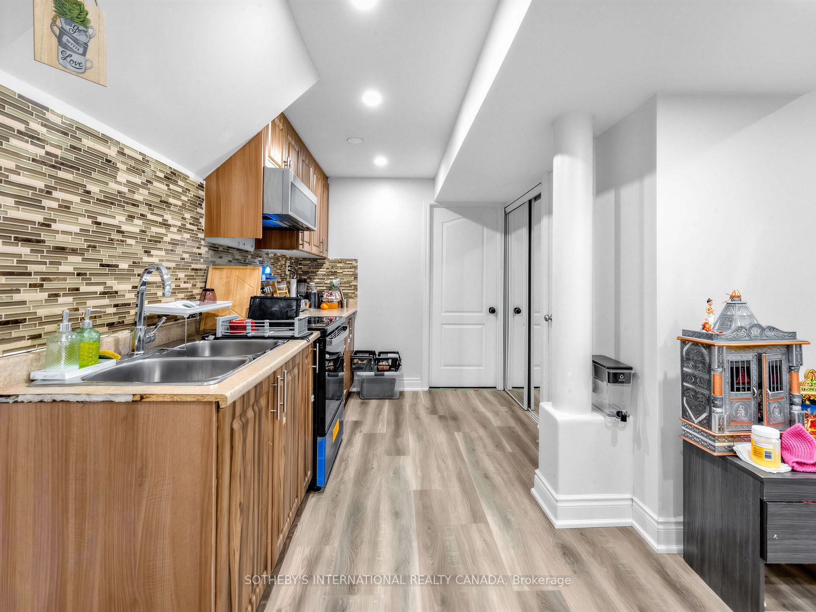 668 Driftcurrent Drive Property Photo 44