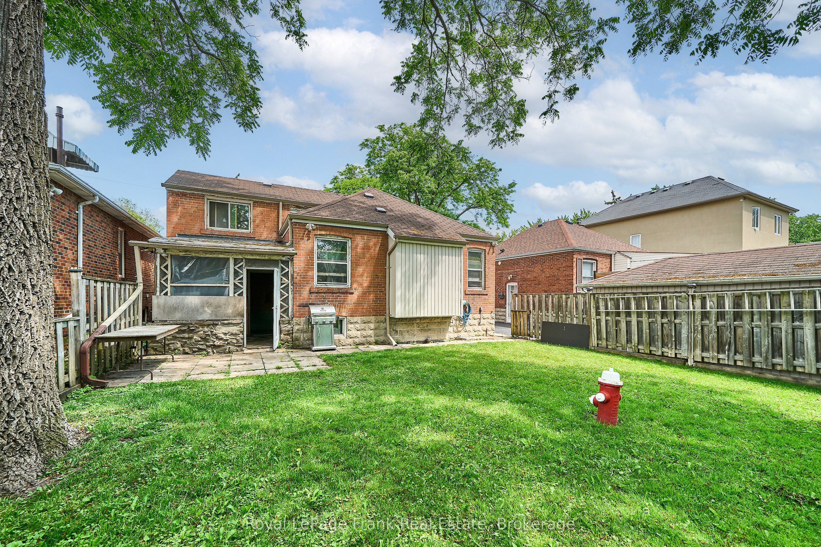 203 William Street Property Photo 11