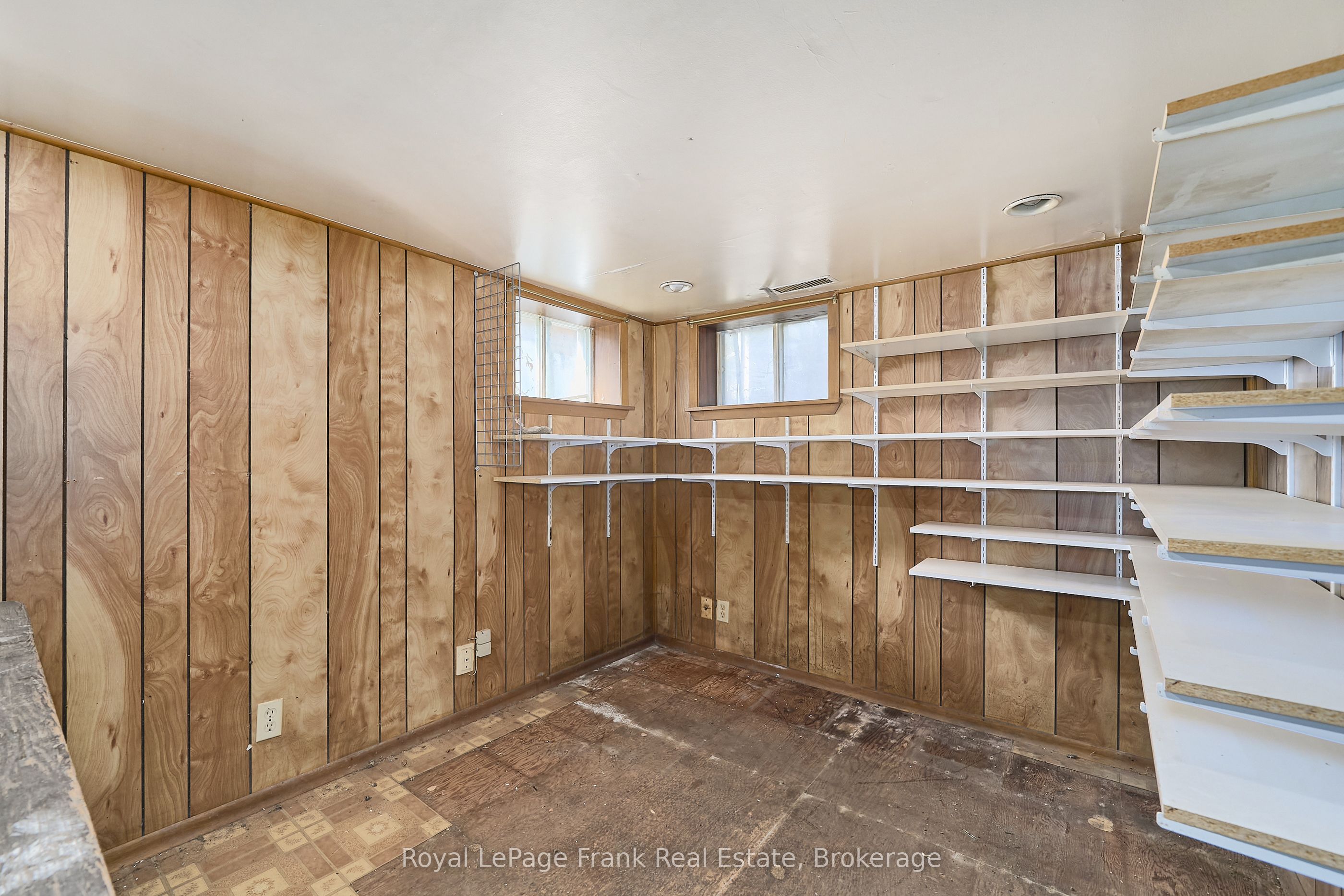 203 William Street Property Photo 21