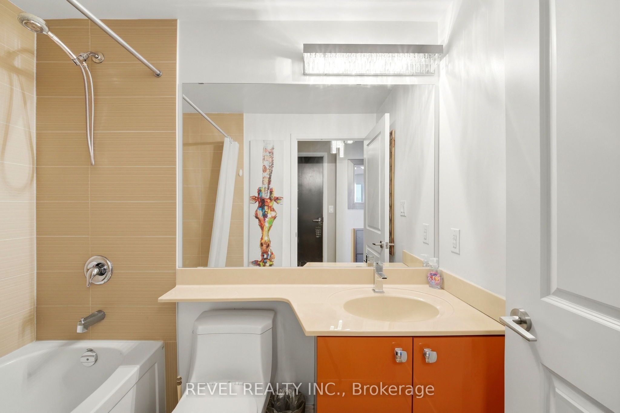 50 Absolute Avenue E 3704 Property Photo 7