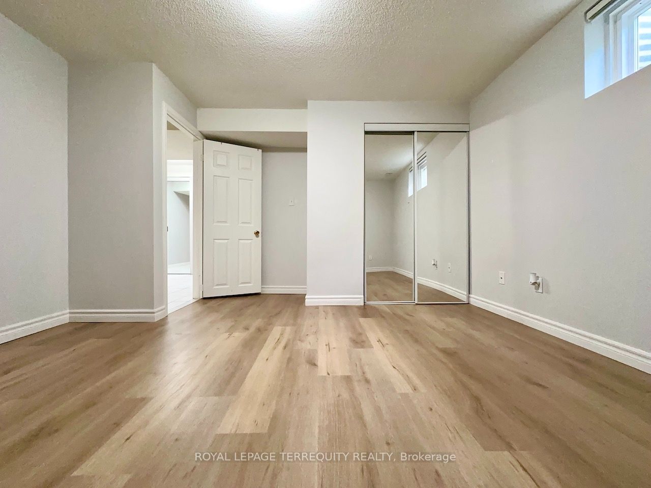 13 Milford Crescent Lower Level Property Photo 2