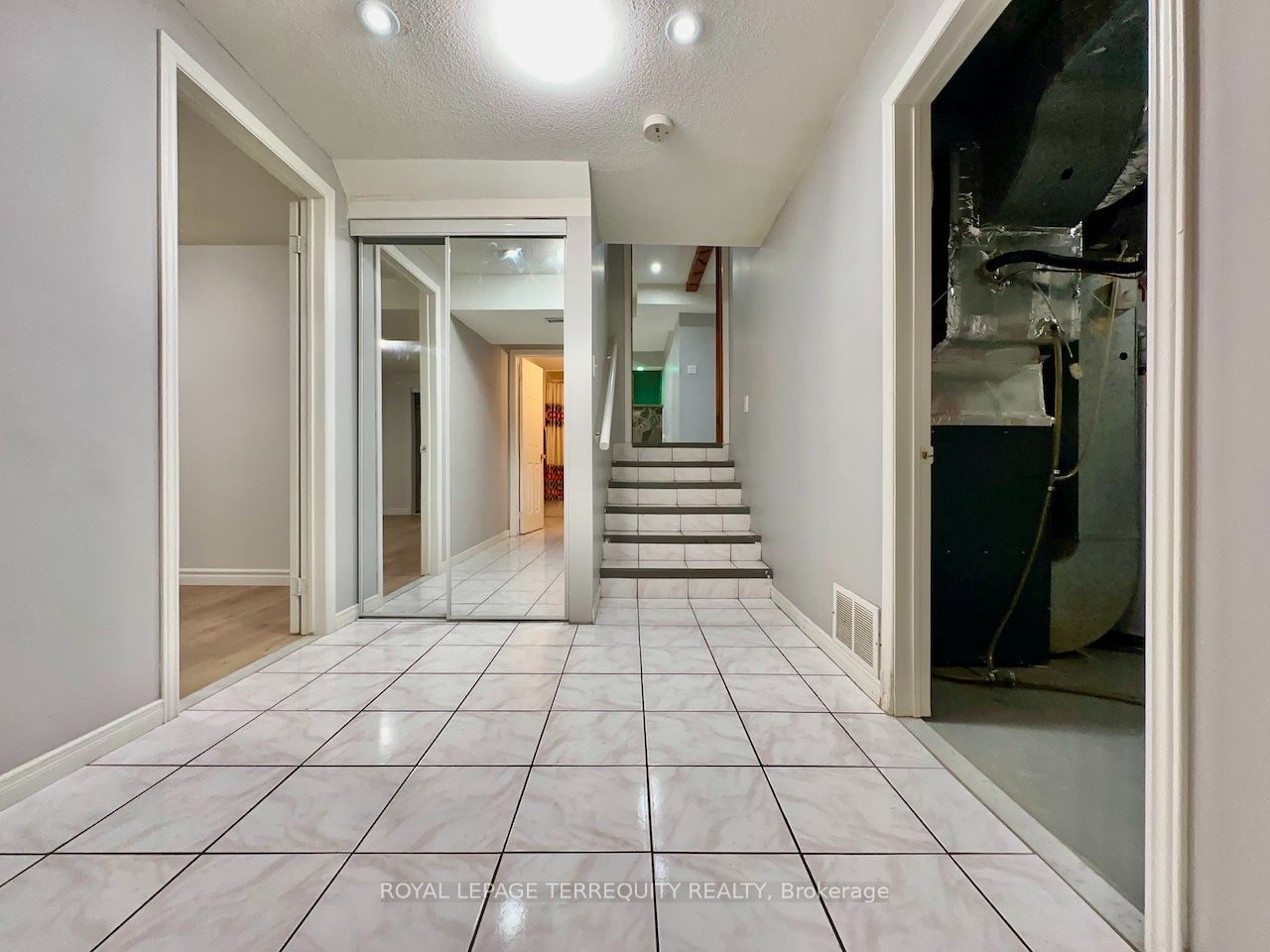 13 Milford Crescent Lower Level Property Photo 16