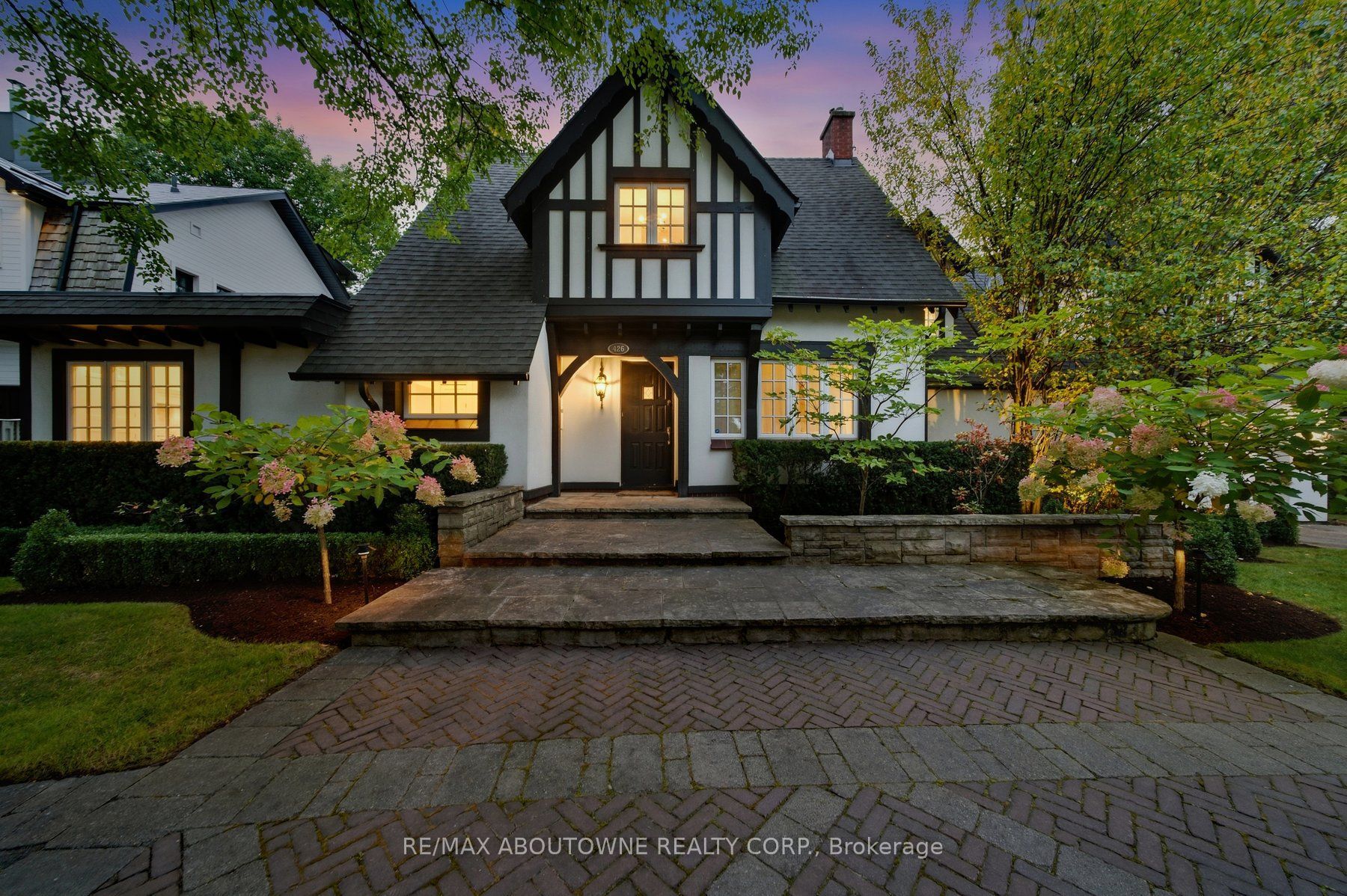 426 Trafalgar Road Property Photo 1