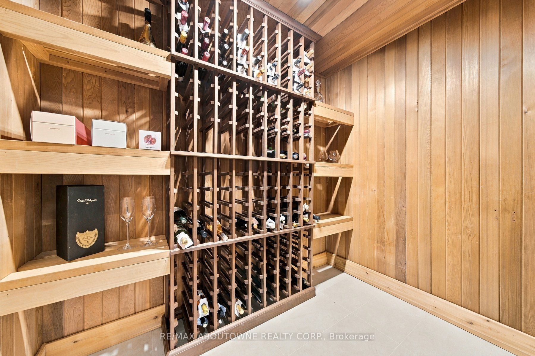 426 Trafalgar Road Property Photo 18