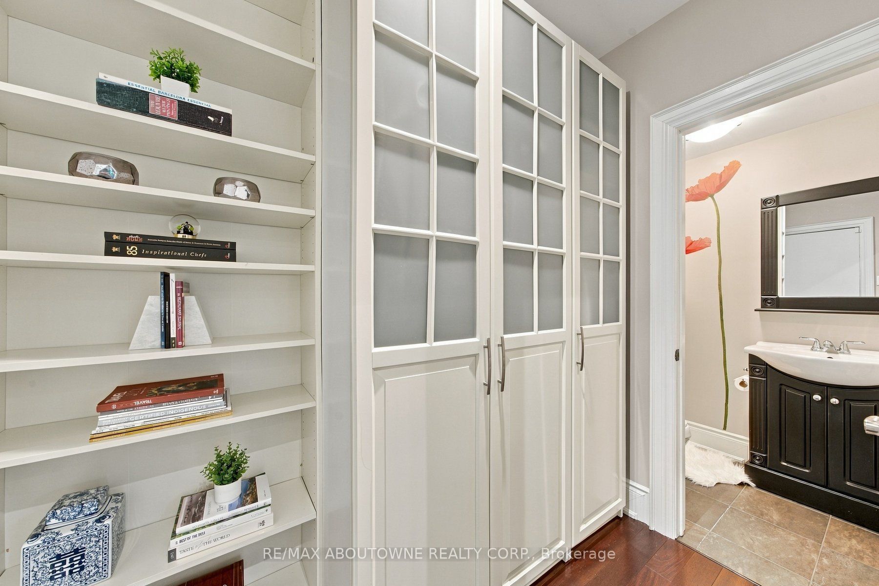 426 Trafalgar Road Property Photo 19