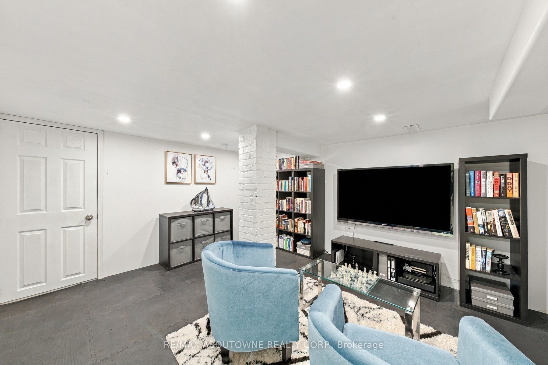 426 Trafalgar Road Property Photo 37