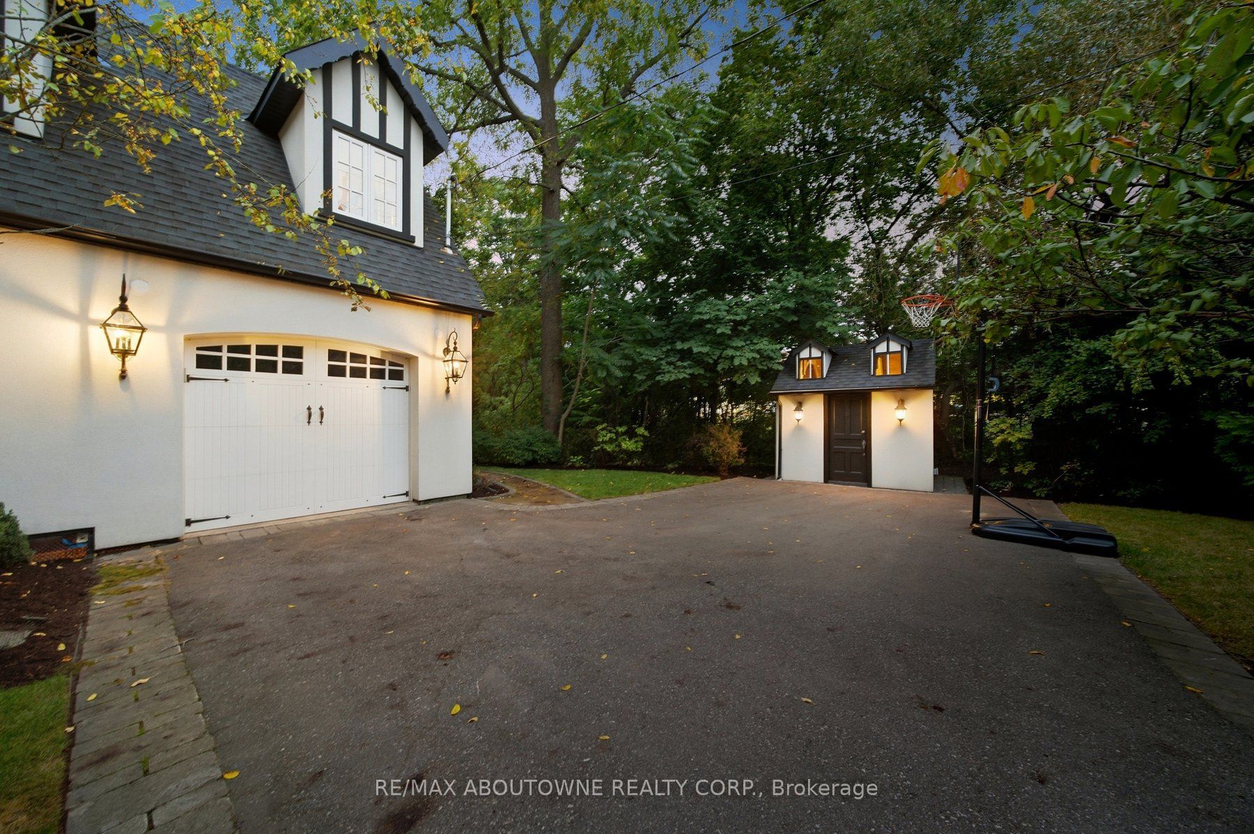 426 Trafalgar Road Property Photo 38