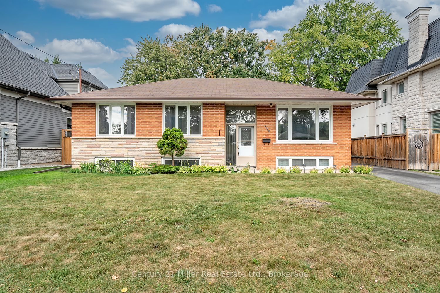 1135 Bridge Road Property Photo 5