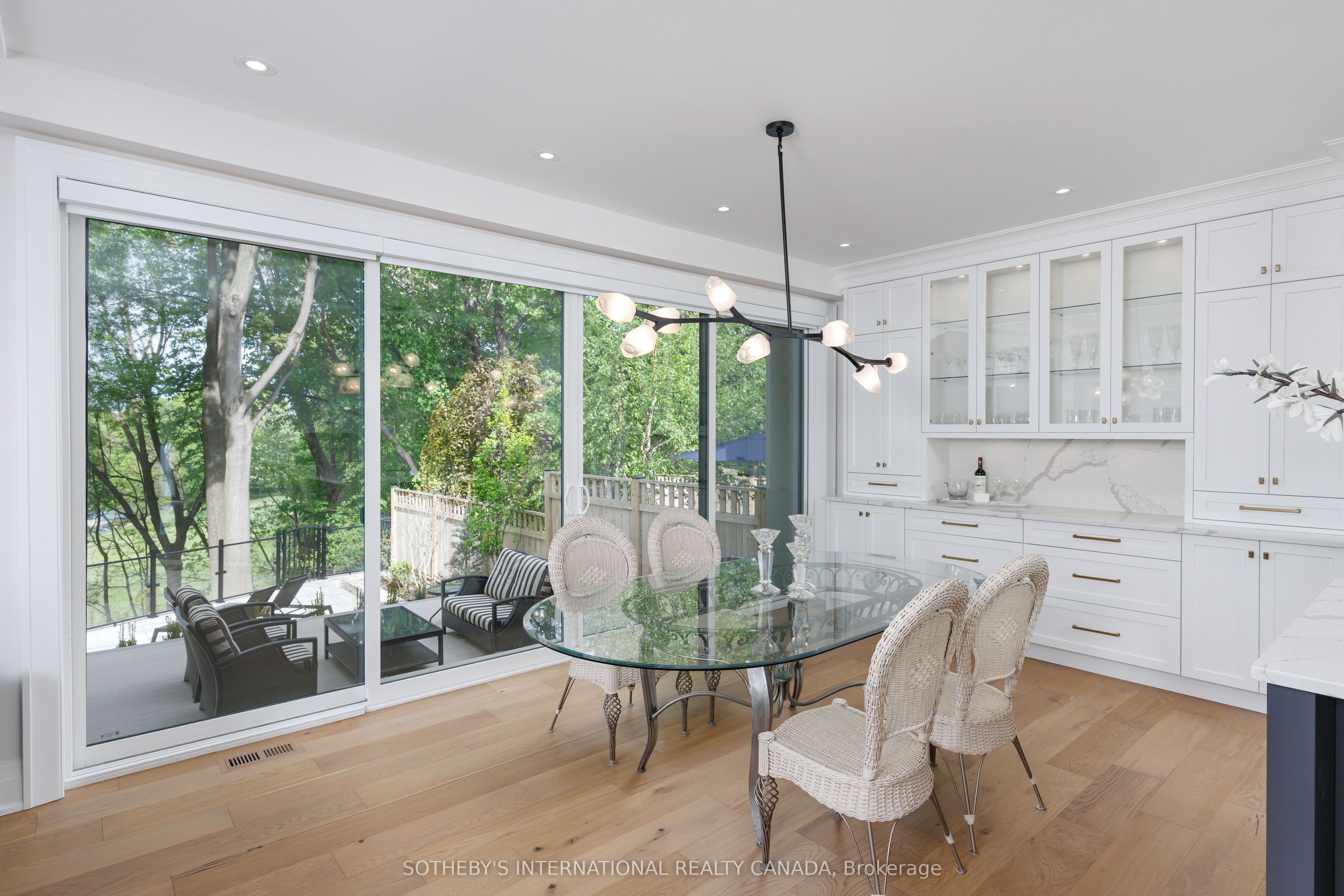 57 Burnhamthorpe Park Boulevard Property Photo 14