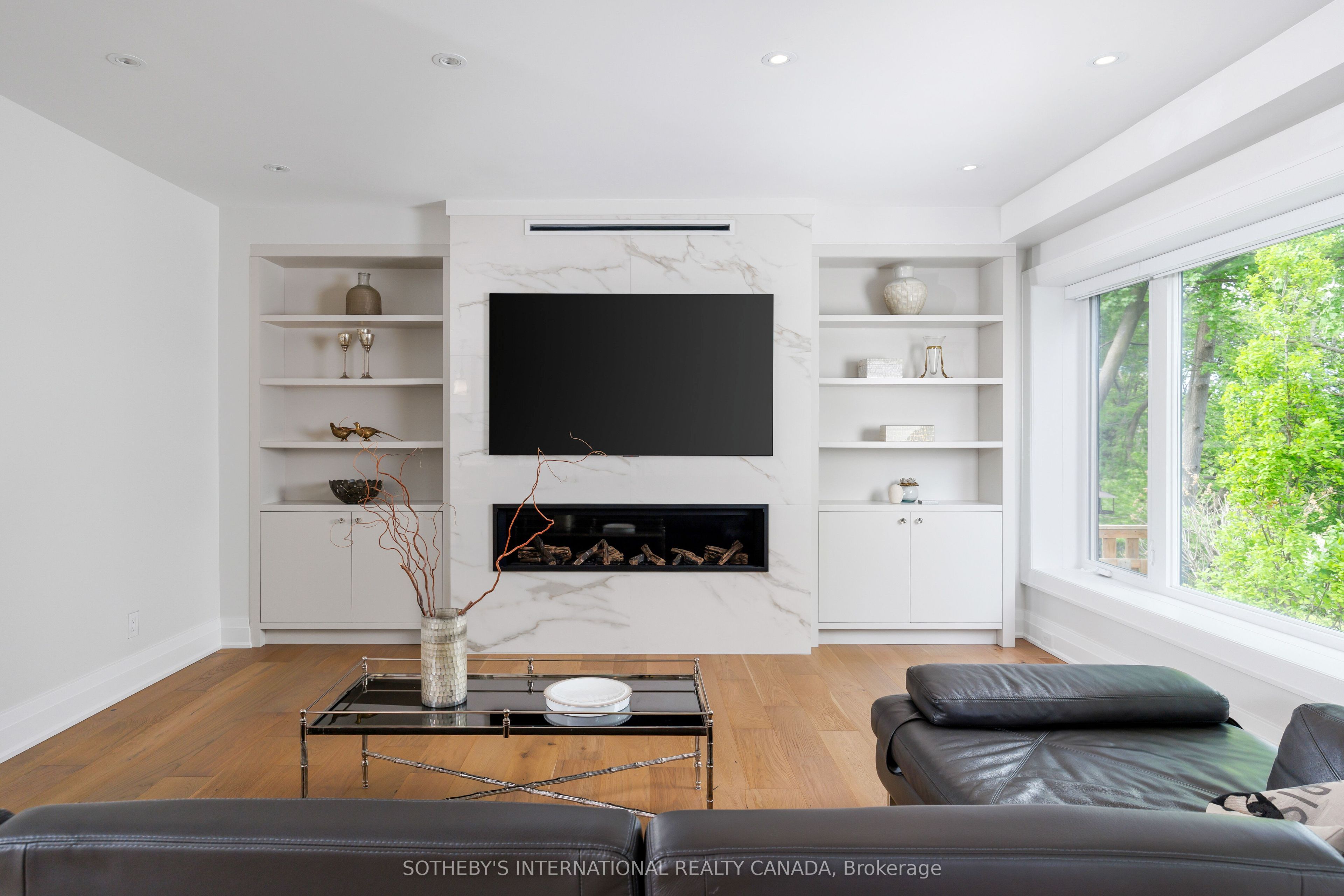 57 Burnhamthorpe Park Boulevard Property Photo 16