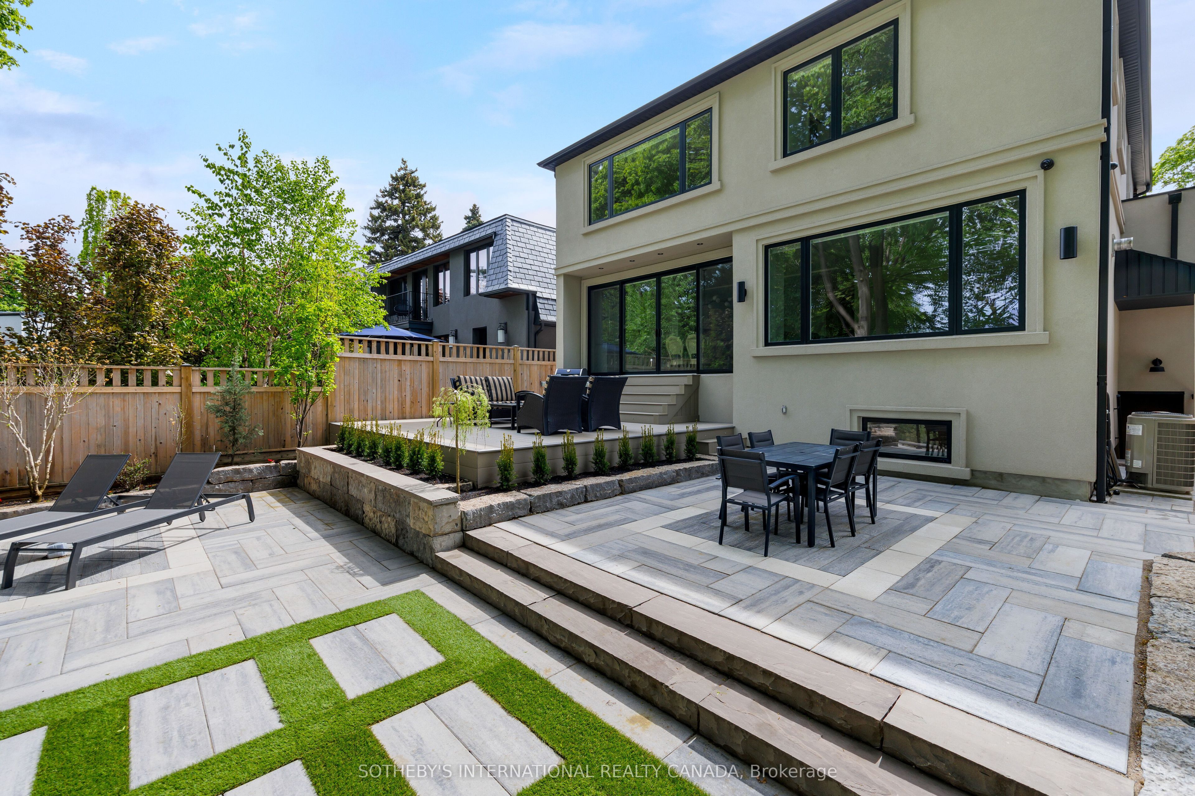 57 Burnhamthorpe Park Boulevard Property Photo 18