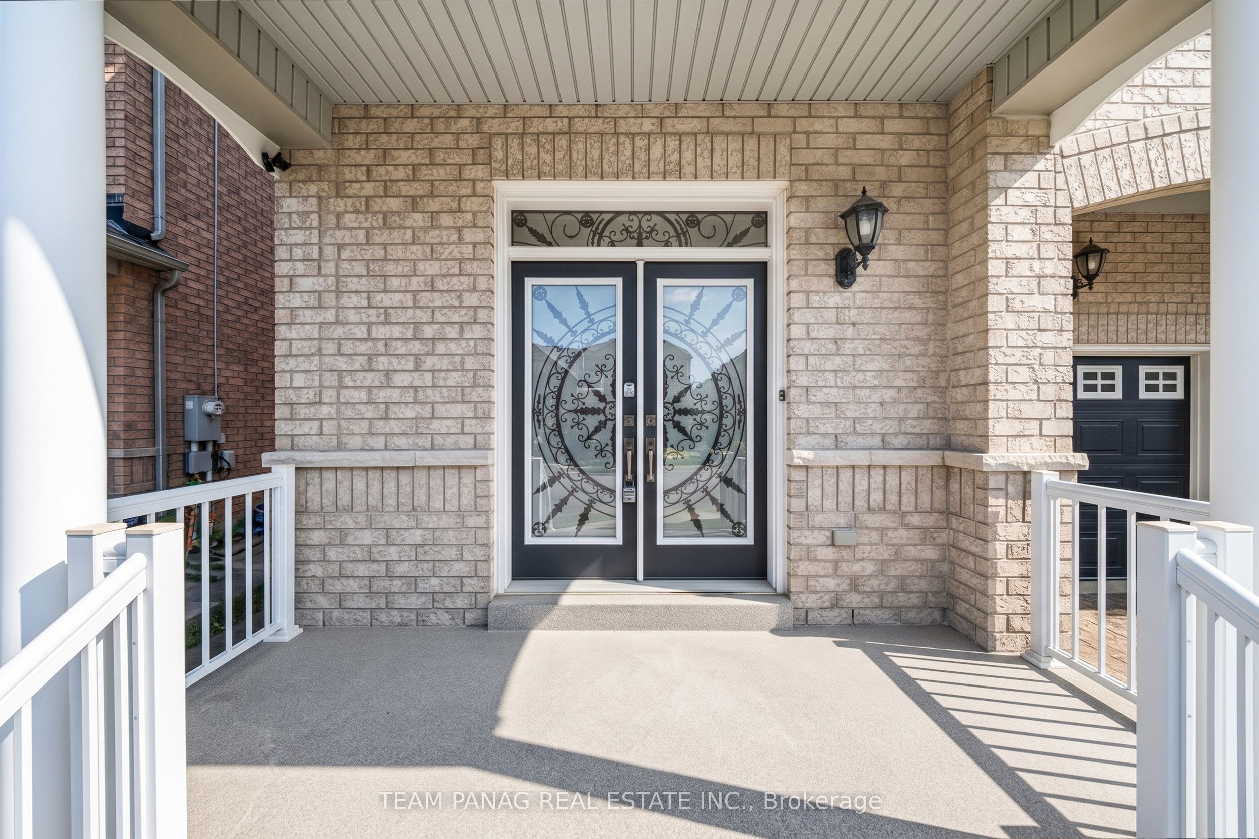 18 Snowdrift Trail Property Photo 4