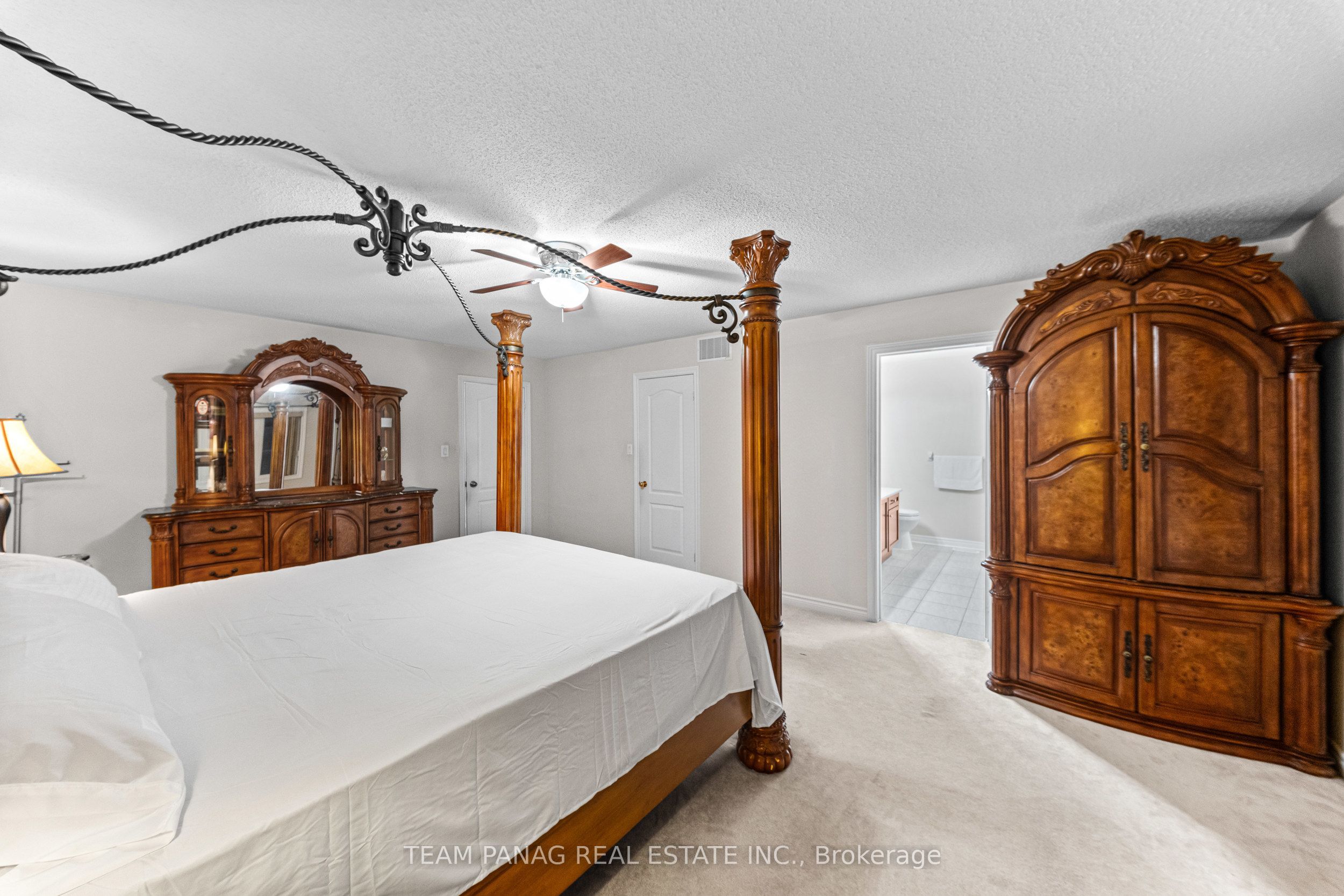 18 Snowdrift Trail Property Photo 26