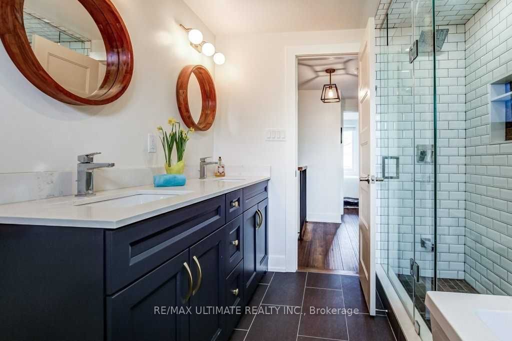 2391 Wyandotte Drive Property Photo 17