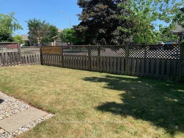 2391 Wyandotte Drive Property Photo 32