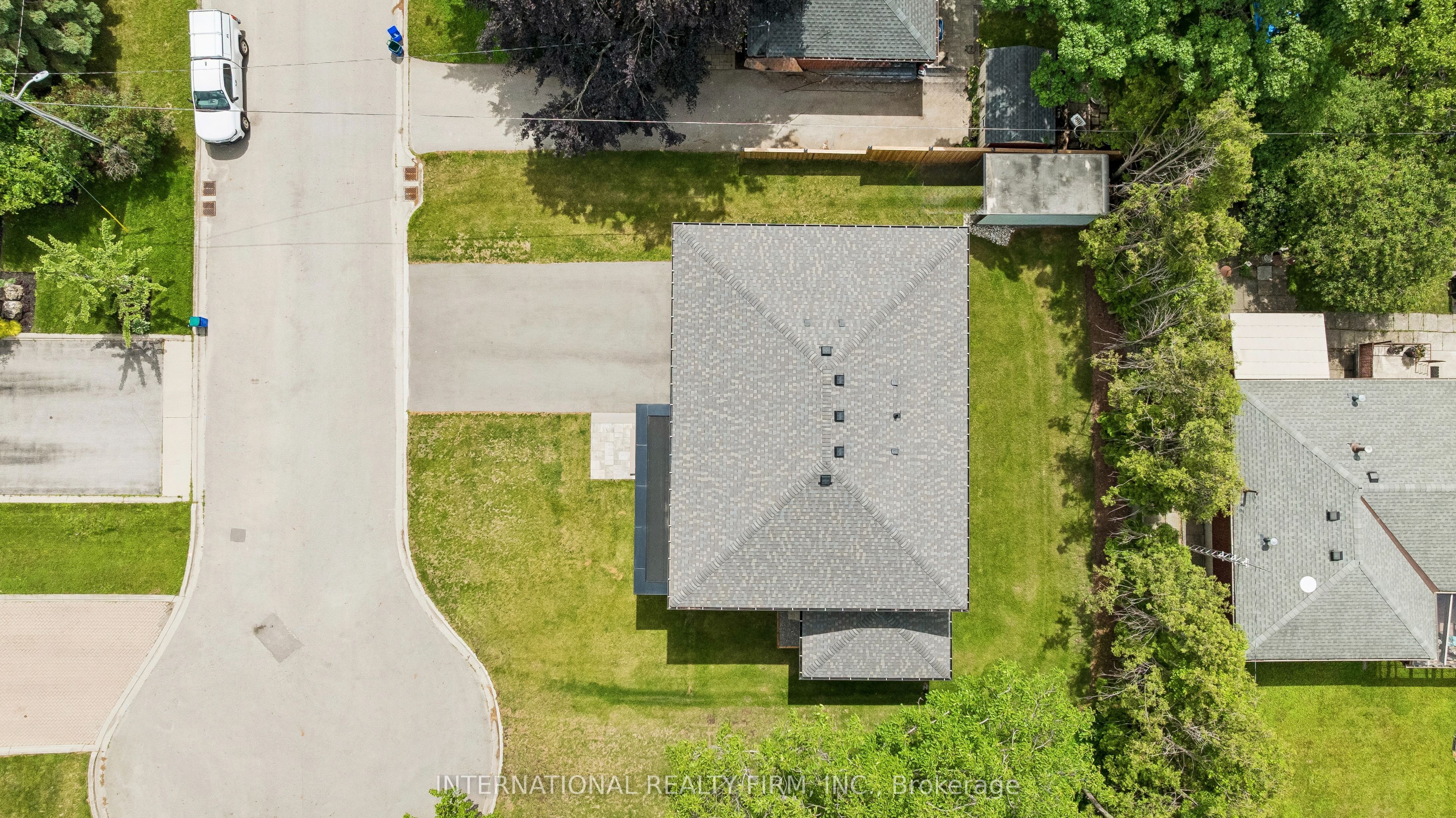 2423 Raymore Drive Property Photo 37
