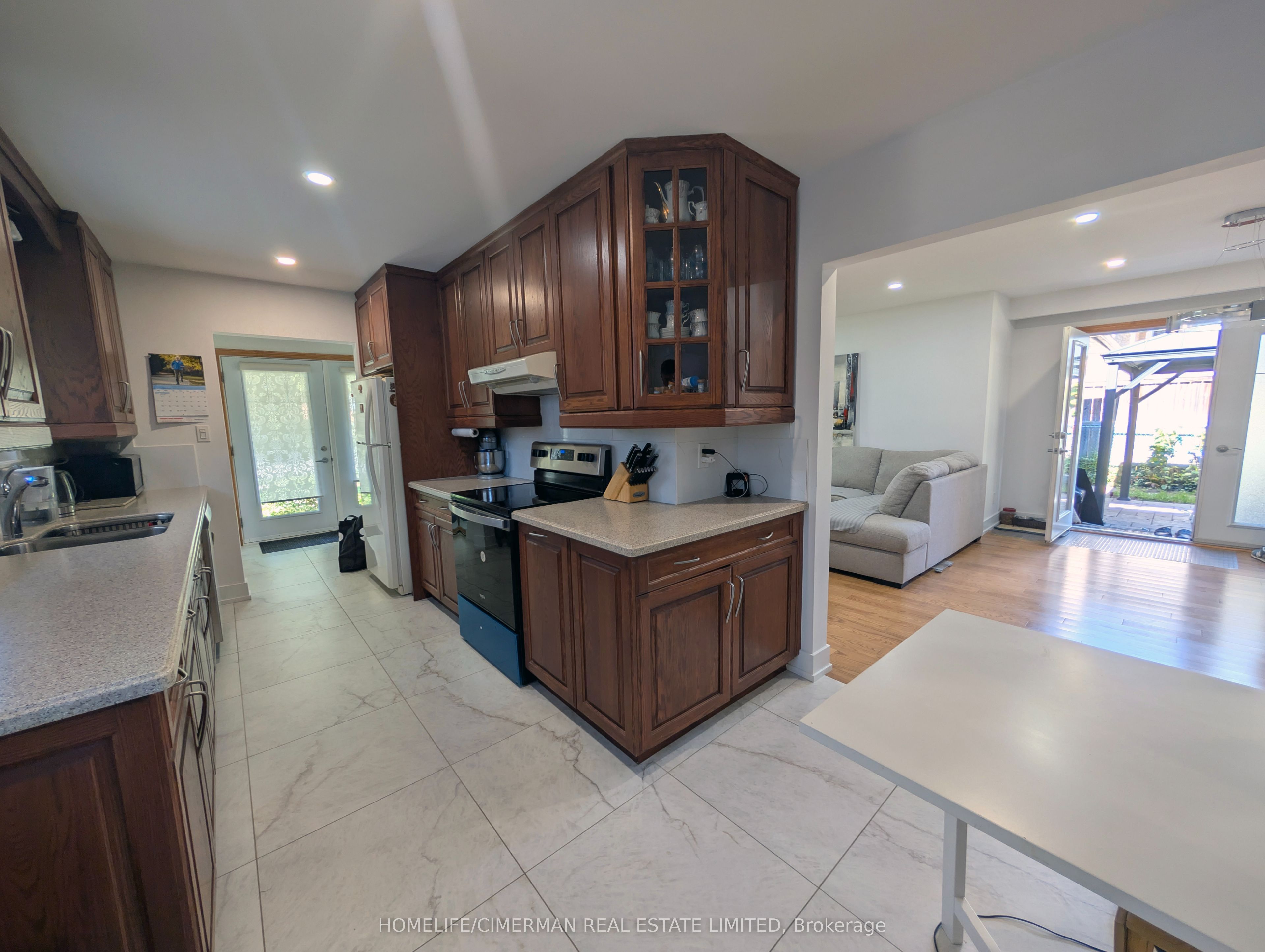 3225 Rymal Road Property Photo 2