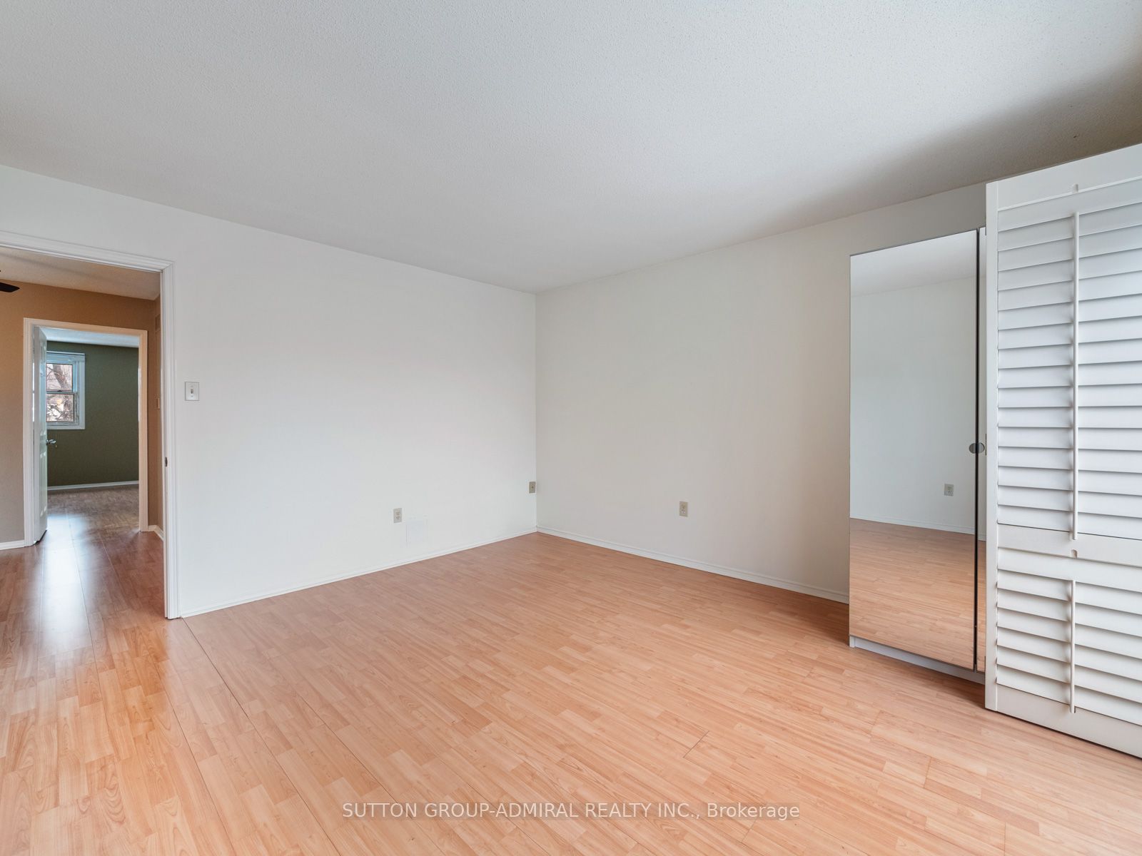 385 The East Mall #60 Property Photo 20