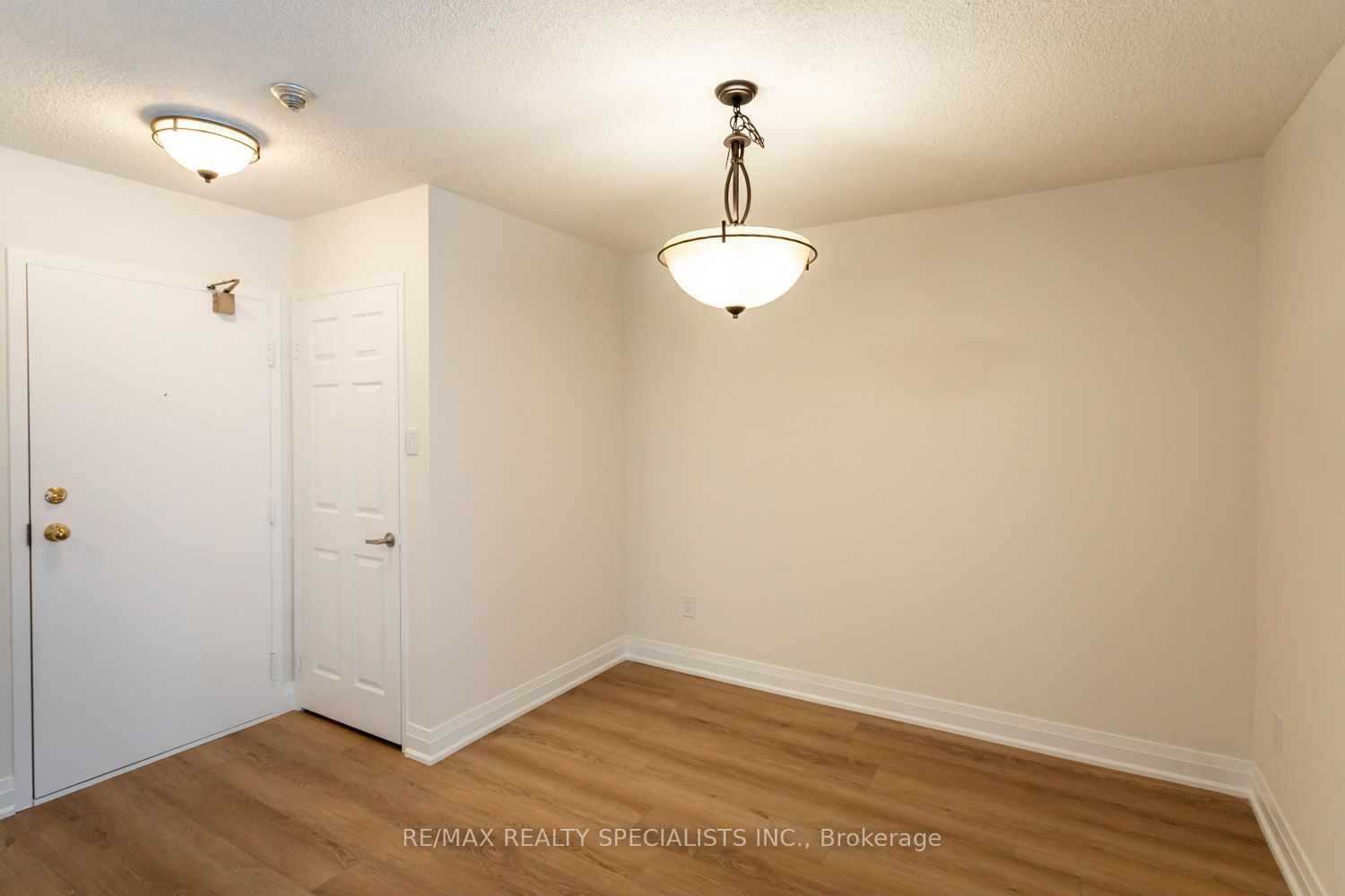 26 Hanover Road 307 Property Photo 15