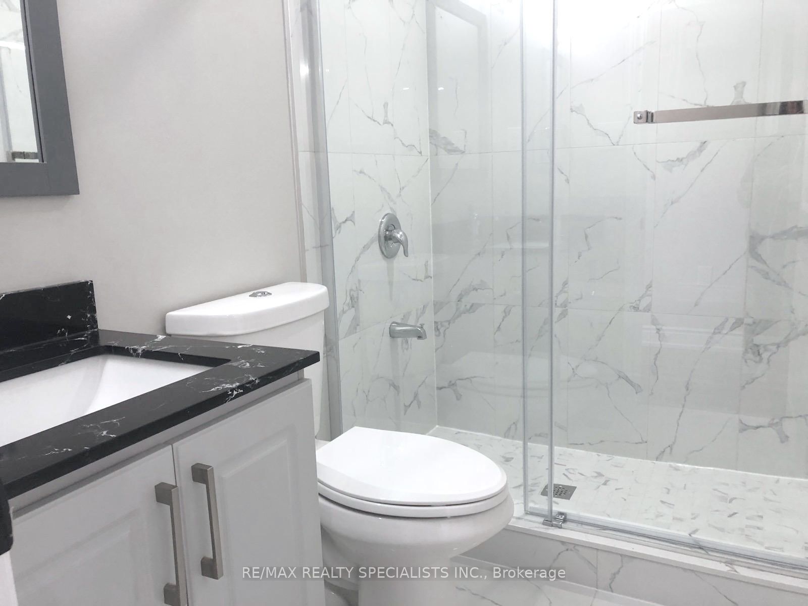 471 Violet Gate Bsmt Property Photo 4