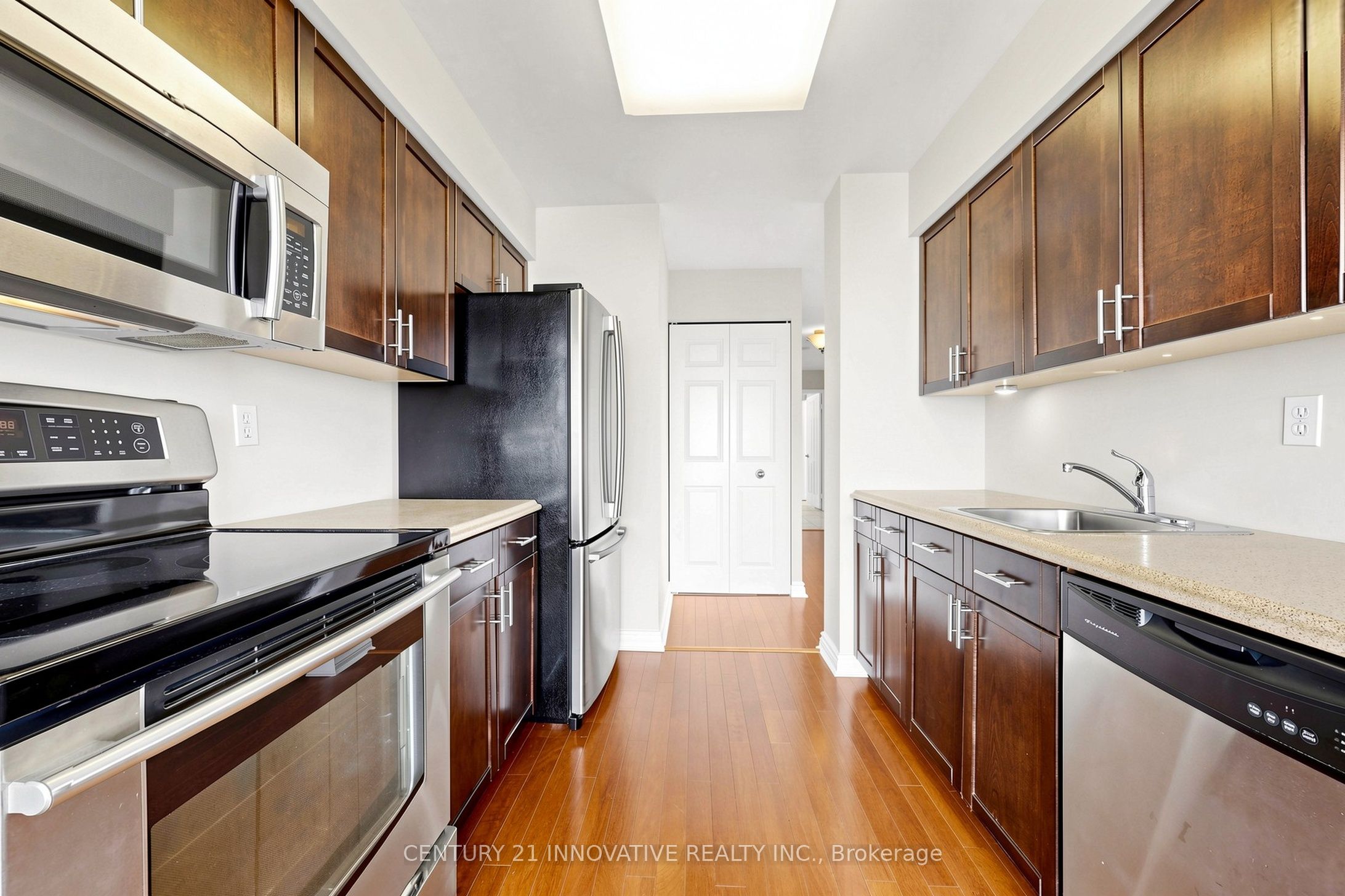 12 Ne Laurelcrest Street 912 Property Photo 13