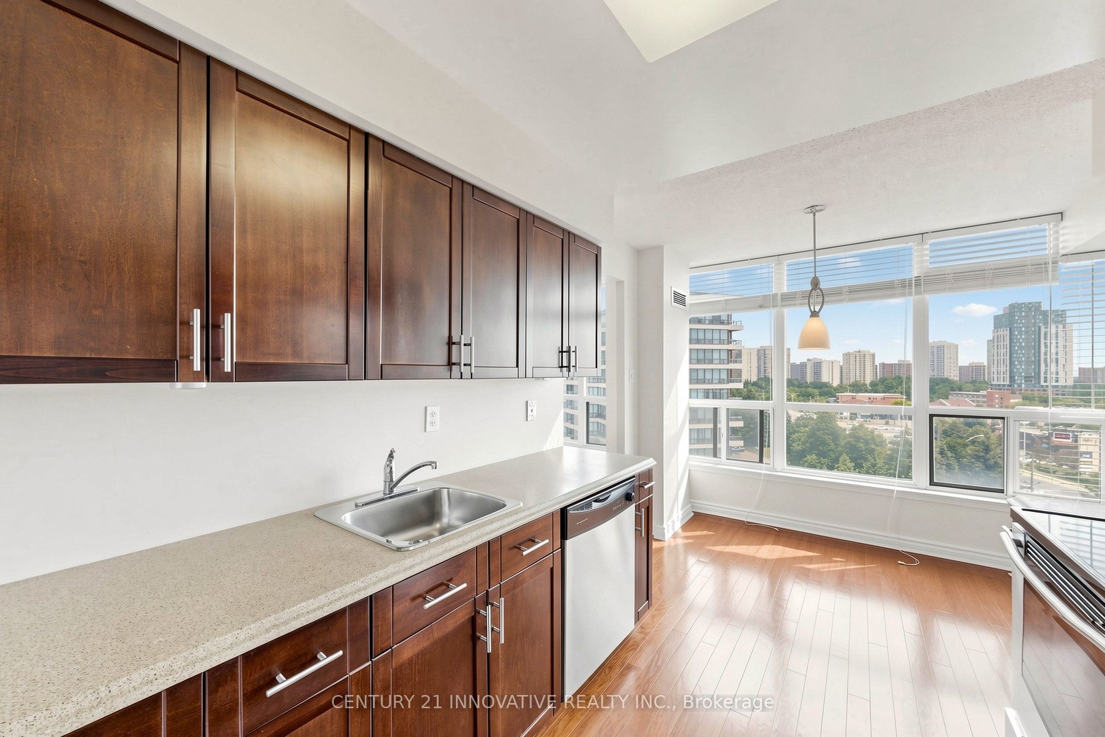 12 Ne Laurelcrest Street 912 Property Photo 14