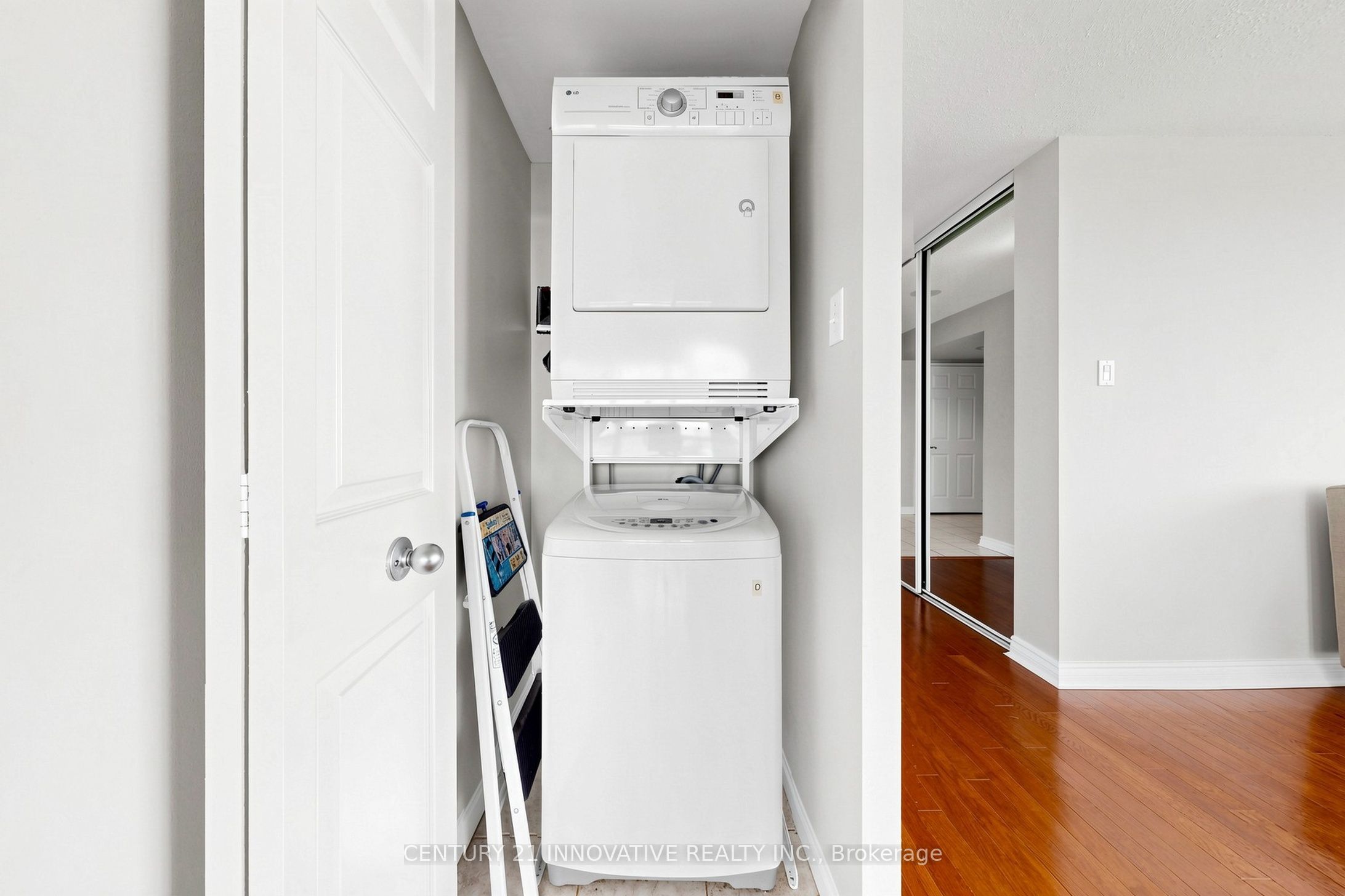 12 Ne Laurelcrest Street 912 Property Photo 32