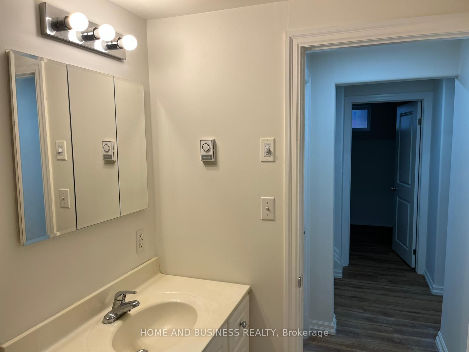38 River Drive 1 Property Photo 17