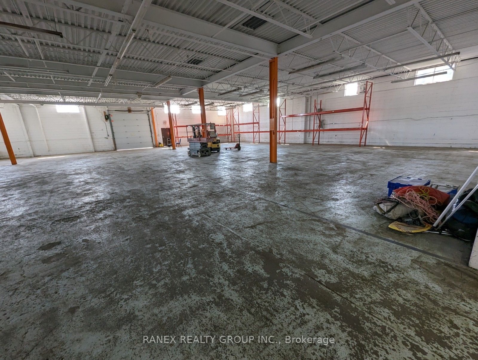 17 Sheard Avenue B Property Photo 2