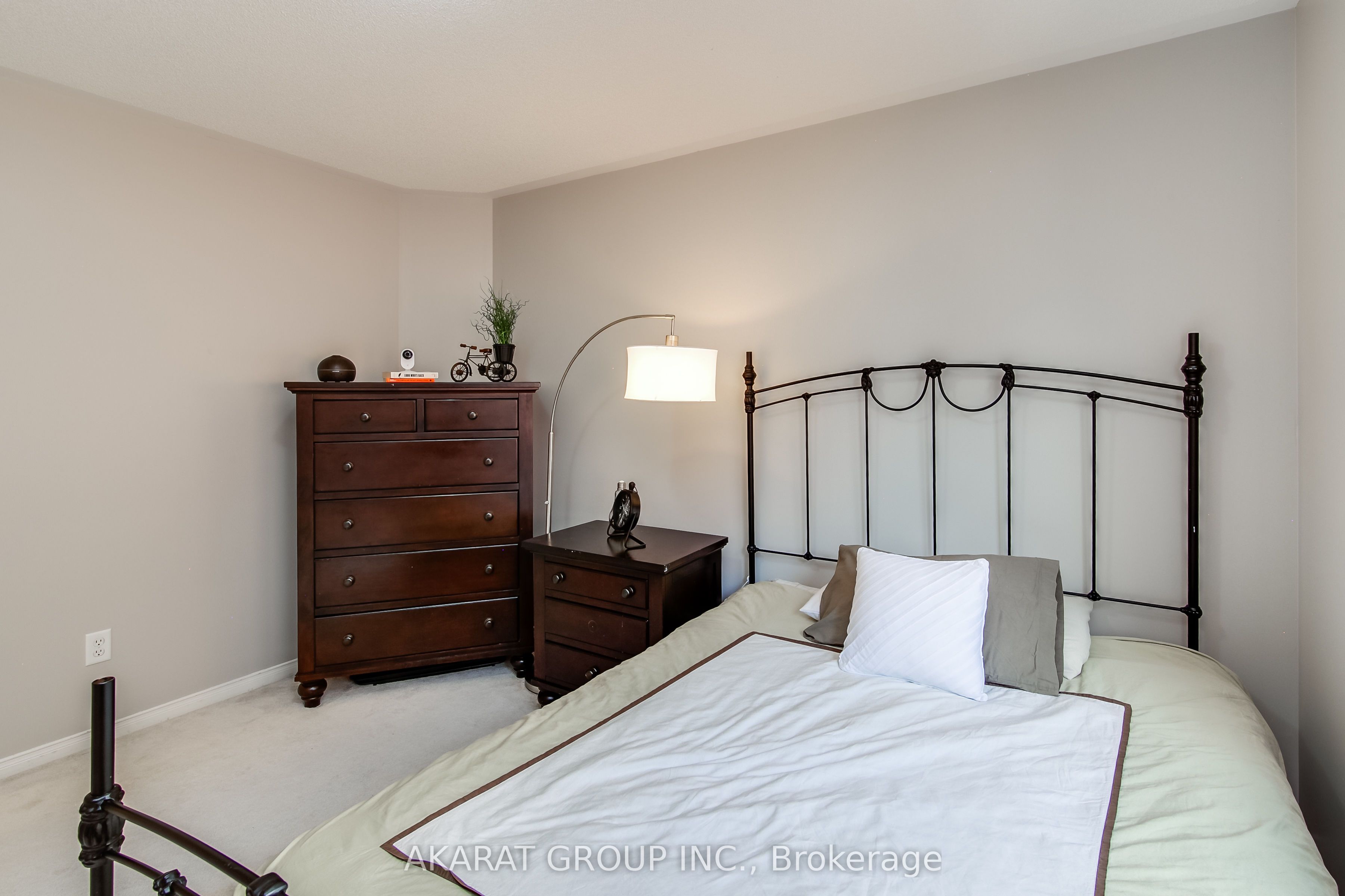 3320 Cline Street Property Photo 42