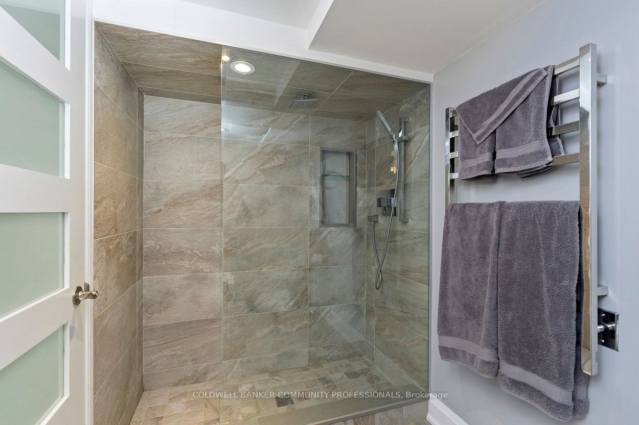 12216 Sixth Line Property Photo 24